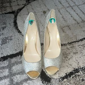 Nine West Silver Sparkly Heels. Size 8.